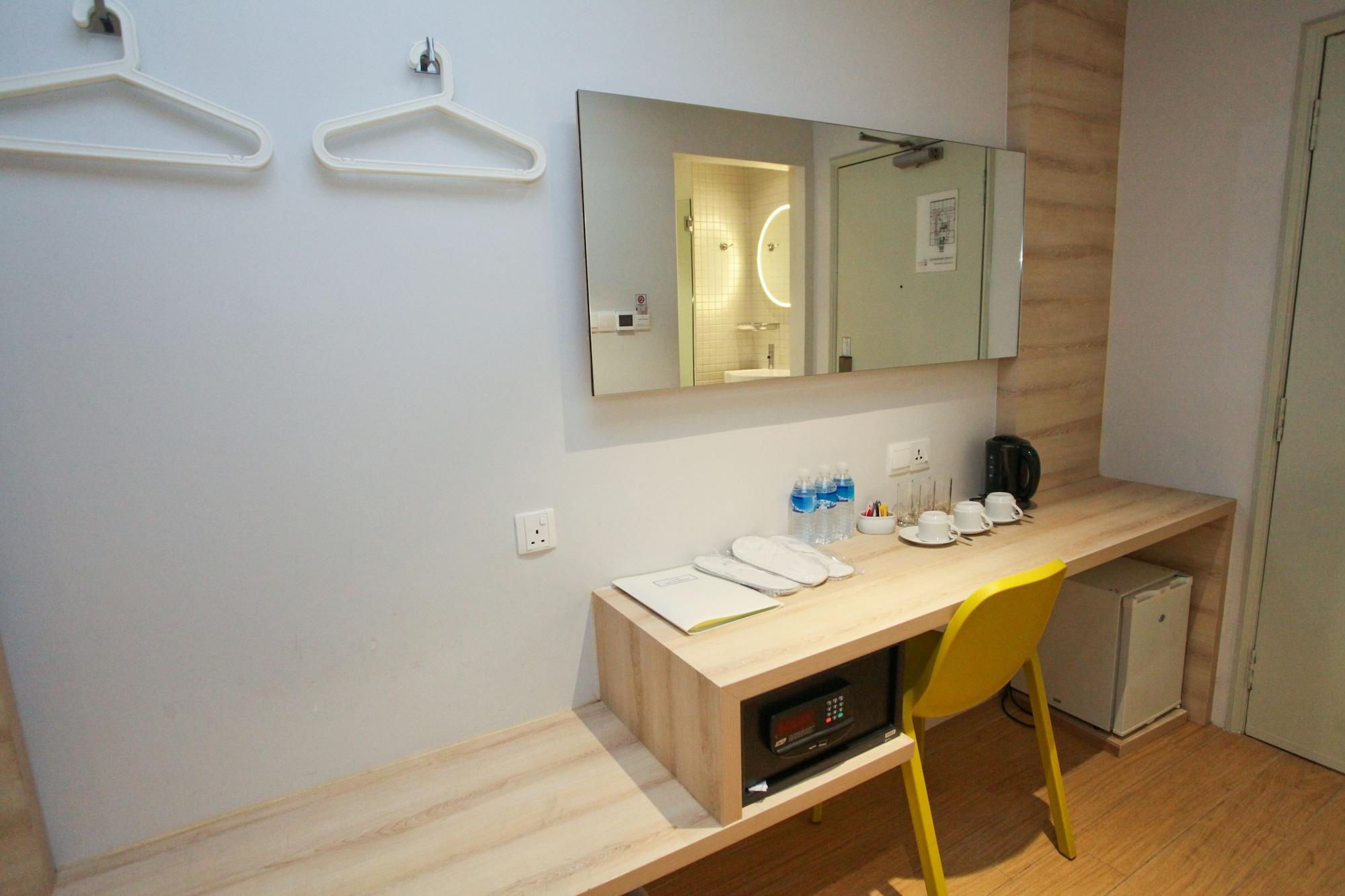 Summer View Hotel Сингапур Екстериор снимка